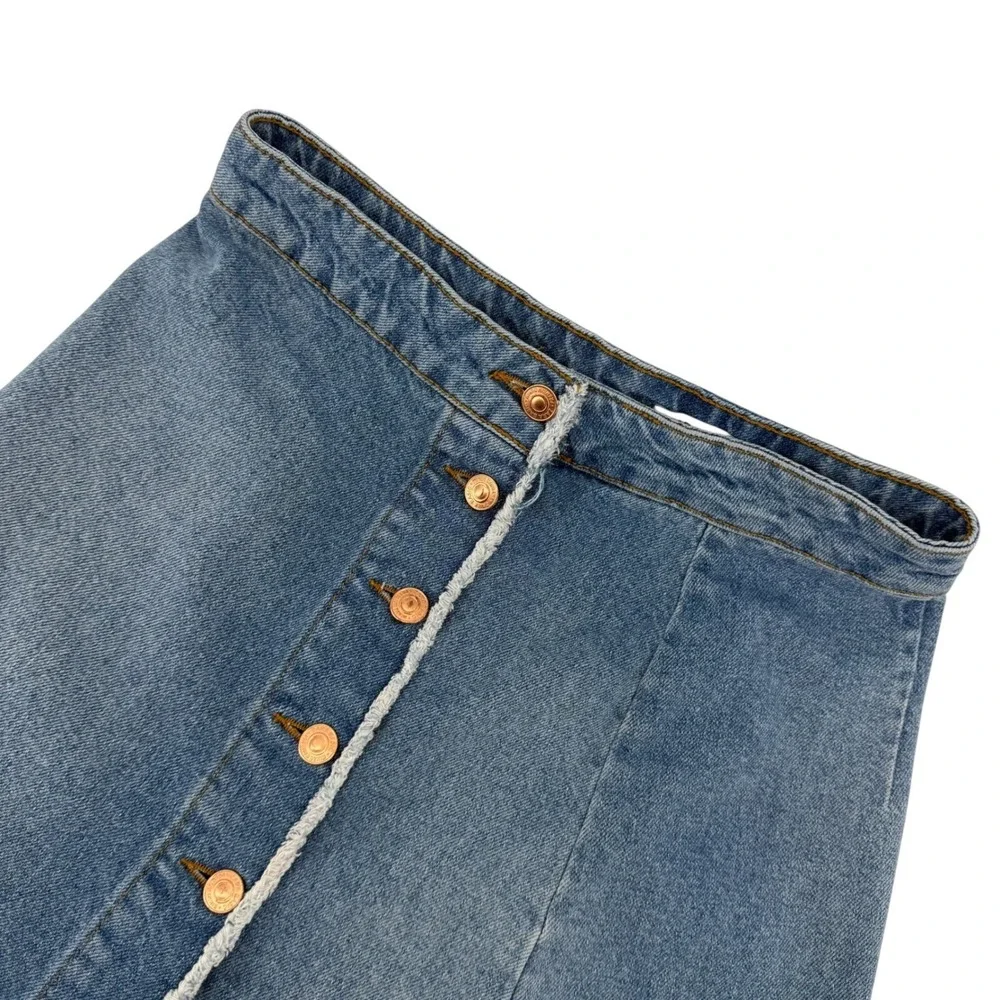 Zara Basic Denim Skirt Womens‎ Small Blue Asymmetrical Raw Hem Button Front Mini